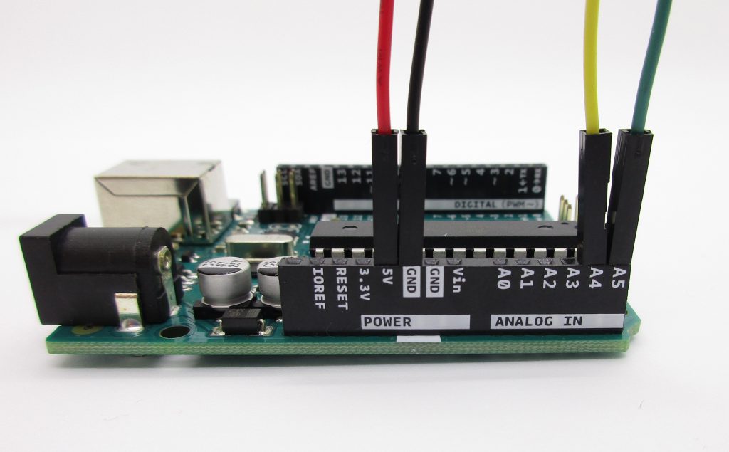 Jumper wire connections on the Arduino.