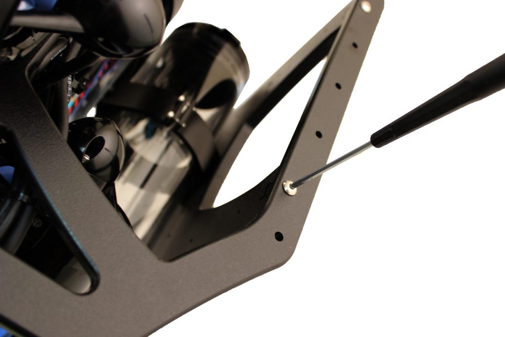 gripper-tutorial-remove-frame-bottom